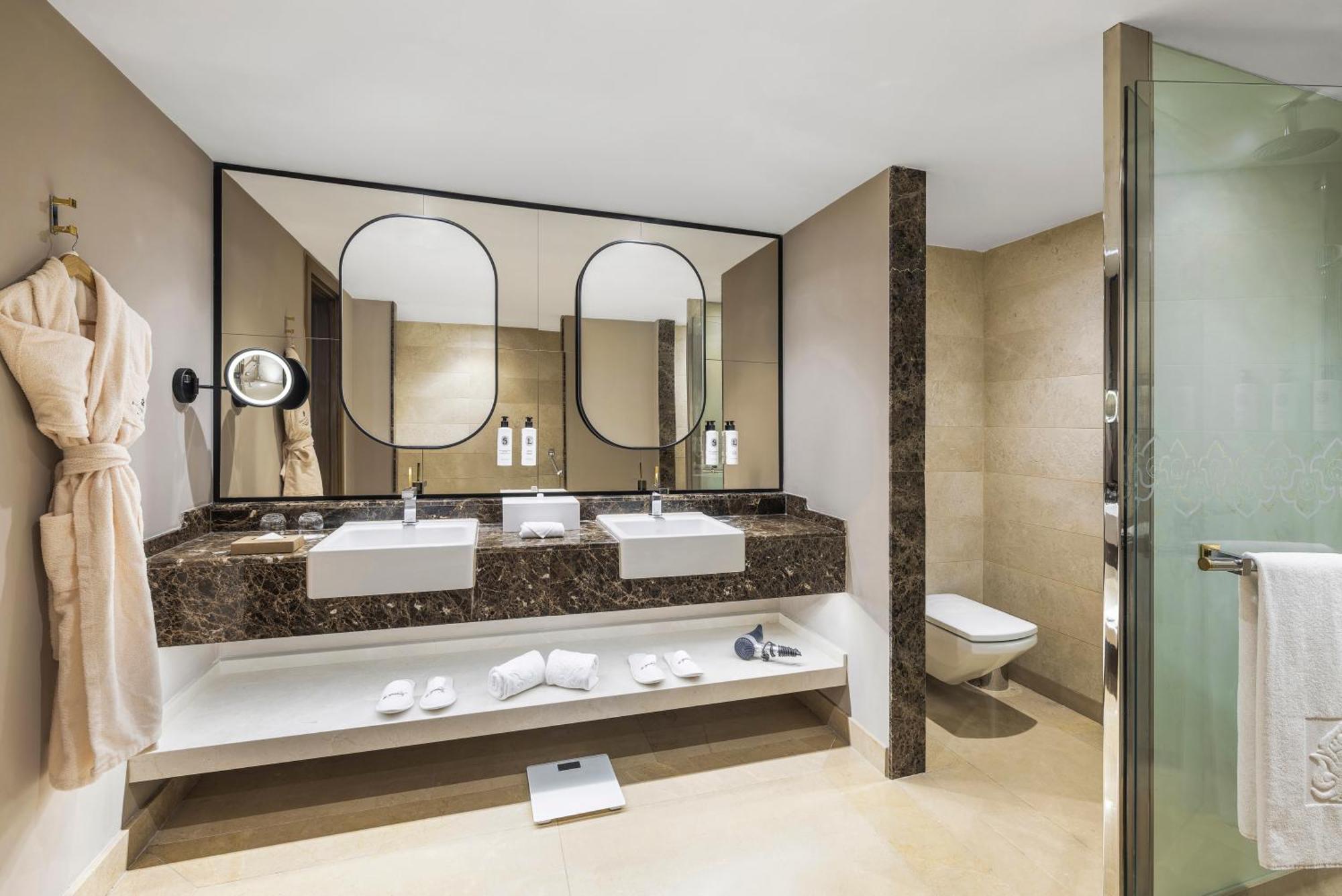 Ośrodek wypoczynkowy Kempinski The Dome 5*